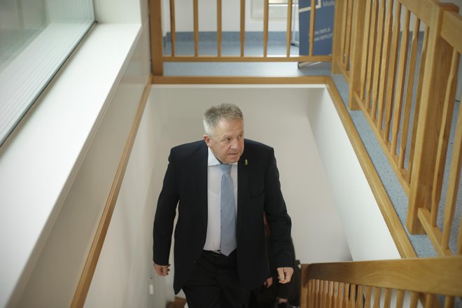 Minister za gospodarstvo Zdravko Počivalšek. FOTO: Jure Eržen/Delo