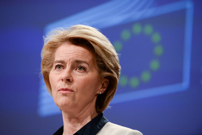 Predsednica evropske komisije <strong>Ursula von der Leyen</strong> je nezadovoljna z enostranskimi ukrepi držav članic. FOTO: Johanna Geron/Reuters