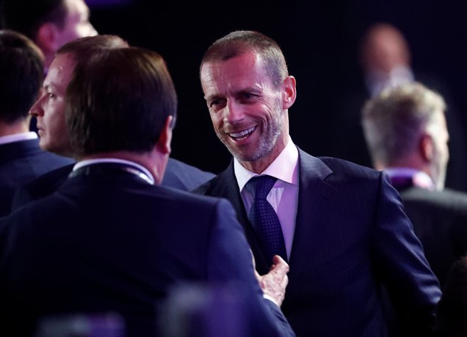 Aleksander Čeferin bo v torek vodil zasedanje evropske nogometne družine prek videokonference. FOTO: Reuters