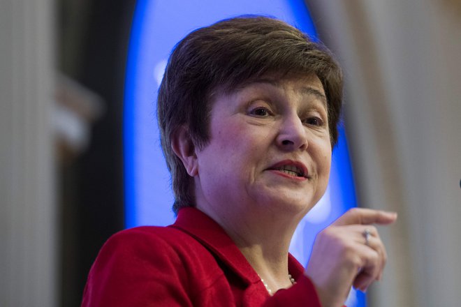 Georgieva je bila med letoma 2014 in 2016 evropska komisarka za proračun in ena od podpredsednic evropske komisije. FOTO: Jewel Samad/AFP