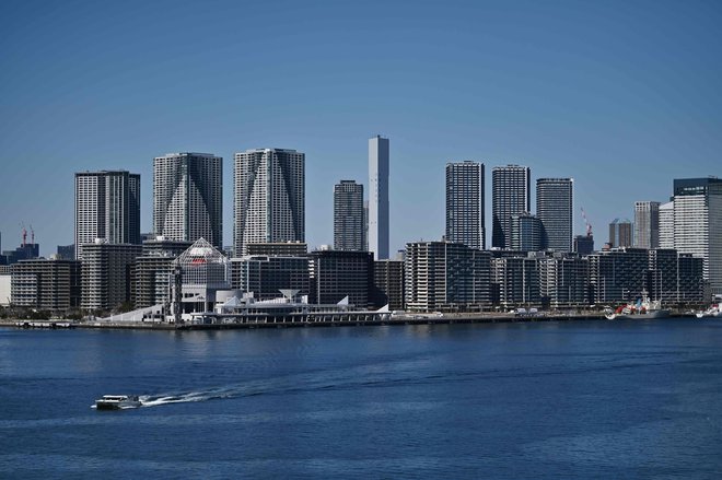 Luksuzna stanovanja okrog tokijskega zaliva čakajo na športnike in športne turiste. FOTO: AFP