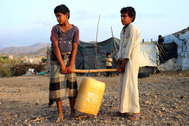 Otroci so največje žrtve jemenske vojne. FOTO: Essa Ahmed/AFP