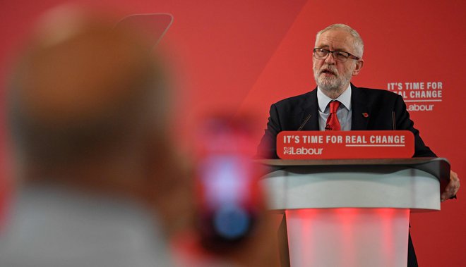 Jeremy Corbyn je pred petimi leti postal vodja britanskih laburistov. Foto: Afp