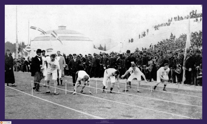 Šprinterji na 100 metrov na olimpijskih igrah leta 1896 v Atenah. S štarta so se pognali vsak v svojem slogu. FOTO: Reuters