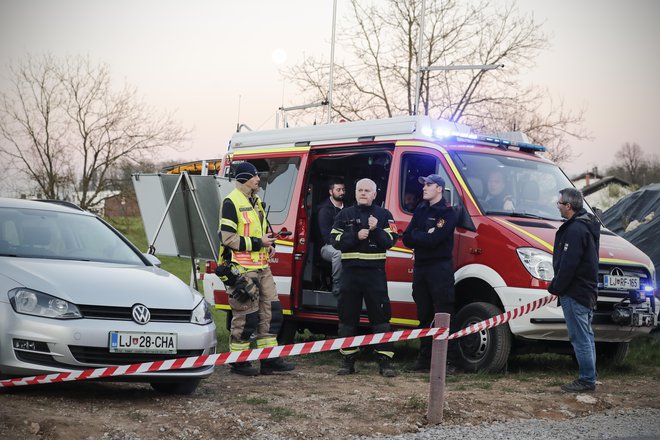 Požar v gozdu med Toškim čelom in Šentviškim hribom. FOTO: Uroš Hočevar