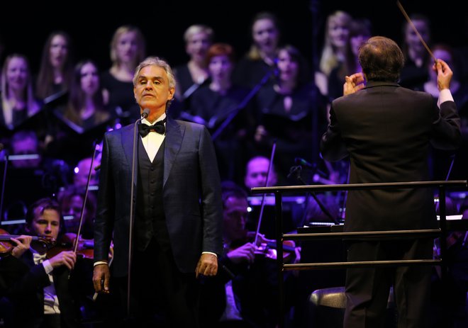 Andrea Bocelli se bo s koncertom v prazni katedrali poklonil svojim rojakom, ki jih je prizadela epidemija koronavirusa. FOTO:Tomi Lombar/Delo
