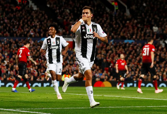 Tudi Juventusov nogometaš Paulo Dybala je bil okužen s koronavirusom.&nbsp;FOTO:&nbsp;Reuters