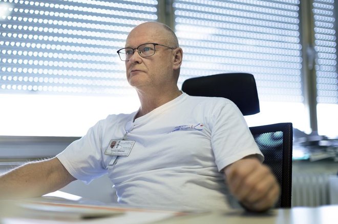 Anesteziolog dr. Tomislav Mirkovič ima&nbsp;več kot dve desetletji izkušenj z delom v intenzivnih terapijah UKC Ljubljana. FOTO: Osebni arhiv