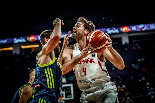 Pau Gasol je v polfinalu evropskega prvenstva 2017 naletel na izjemno čvrsto oviro, Gašperja Vidmarja &amp; Co. FOTO: FIBA