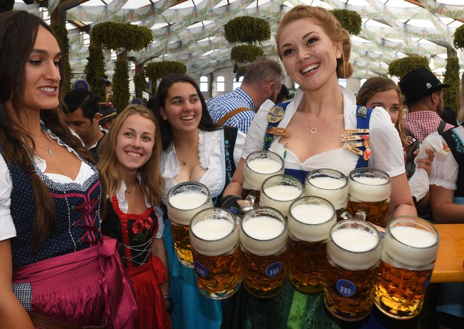 Znameniti Oktoberfest v bavarski prestolnici Münchnu bodo letos še tretjič v njegovi zgodovini odpovedali zaradi epidemije. FORO: Christof Stache/AFP