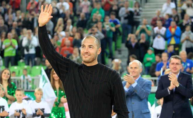 Marko Milić ohranja priljubljenost na slovenski športni sceni. FOTO: Blaž Samec/Delo