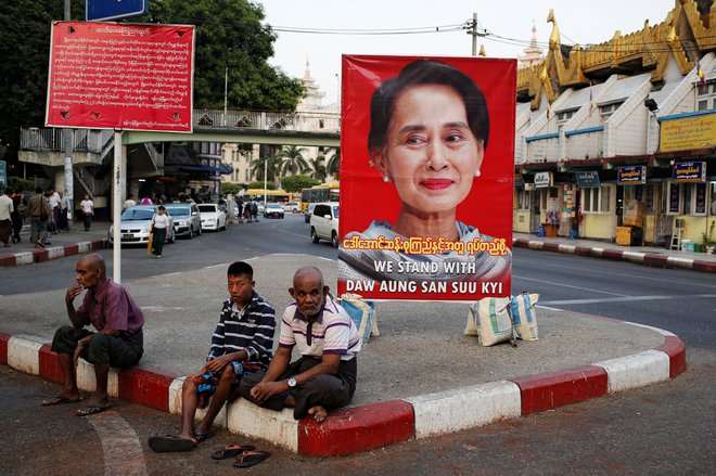 Burmanska voditeljica Aung San Su Či je pogosto kritizirana zaradi krišitev človekovih pravic v zvezni državi Rakhine. FOTO: Ann Wang/Reuters