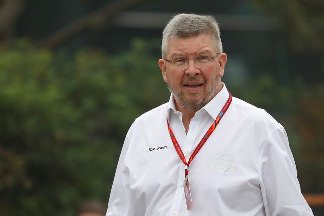 Ross Brawn je predstavil dogovor med moštvi in FIA. FOTO: Reuters