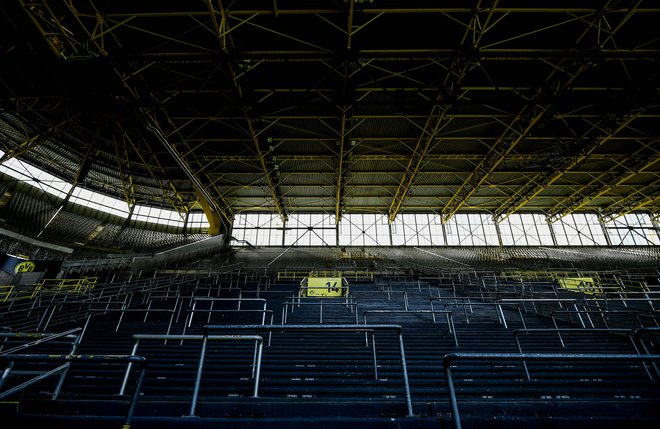 Stadioni v Nemčiji bodo naposled zaživeli, a še vedno brez gledalcev. FOTO: AFP