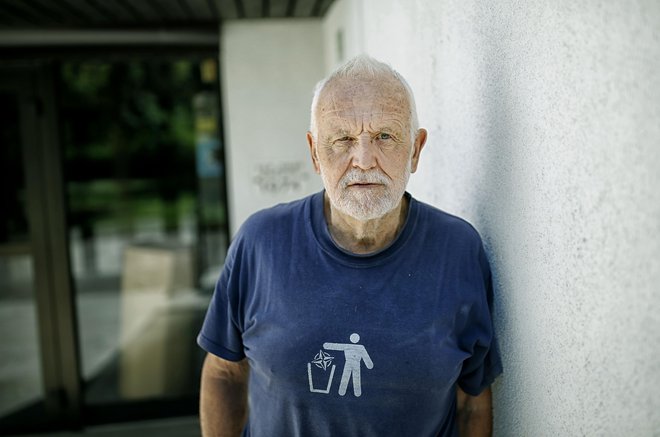 &quot;Nisem si preveč prizadeval za formalno povezovanje, ki je sicer lepo in morda koristno, povečuje pa tudi ugled, a mnogo koristnejše je osebno povezovanje,&laquo; pravi akademik dr. Jože Mencinger.<br />
FOTO: Blaž Samec/Delo