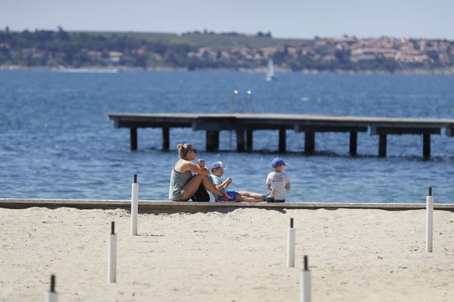 Bo ta konec tedna že znanilec prihajajoče poletne sezone?&nbsp;FOTO: Leon Vidic/Delo