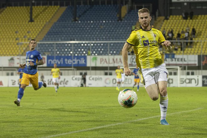 Prvo tekmo med Ludogorcem in Mariborom je v Razgradu od prve minute igral tudi najučinkovitejši Mariborčan v zadnji tekmah Rudi Požeg Vancaš. FOTO: Voranc Vogel/Delo