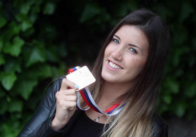 Tjaša Ristić se je z lanskega evropskega prvenstva v Novem Sadu vrnila domov z bronasto kolajno, letos se bo iz Guadalajare z najmanj srebrno. FOTO: Dejan Javornik