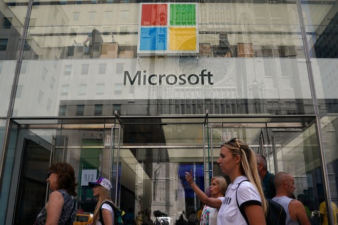 Microsoft je rusko obveščevalno službo obtožil, da se je ta lotila spletnih strani senata in konservativnih mnenjskih organizacij, ki ne podpirajo Donalda Trumpa. FOTO: Reuters