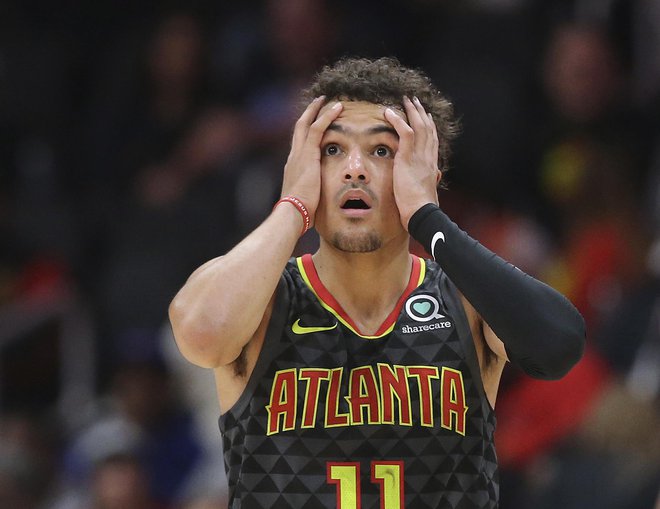 Novinec Trae Young je bil med najzaslužnejšimi za zmago Atlante. FOTO: AP