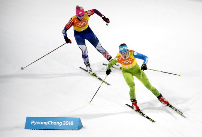 Alenka Čebašek tako visoko kot danes v posamični konkurenci še ni bila. FOTO: Matej Družnik/Delo