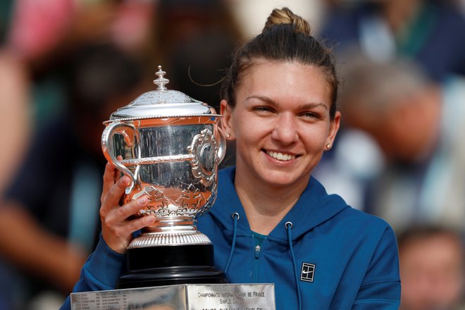 Tako kot lani bo tudi letos sezono na 1. mestu WTA končala Simona Halep. FOTO: Reuters