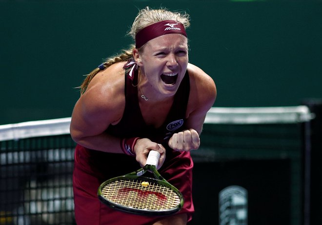 Kiki Bertens je priložnost na mastersu dobila šele po odpovedi Simone Halep, v prvem dvoboju pa ugnala prvo nosilko. FOTO: Reuters