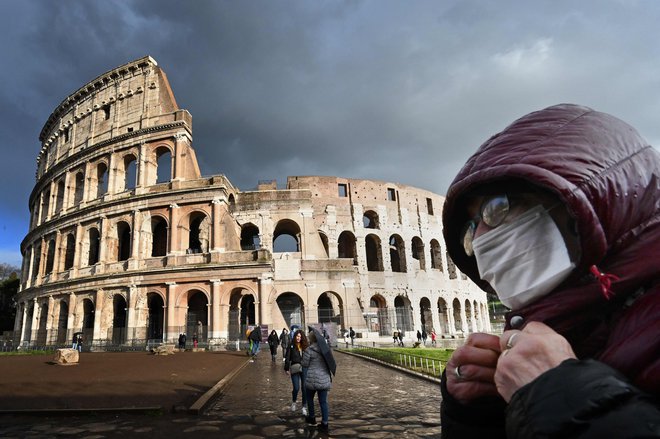 Italijani letos pričakujejo izgubo okoli 65 milijard evrov turističnega priliva. FOTO:&nbsp;Alberto Pizzoli/AFP