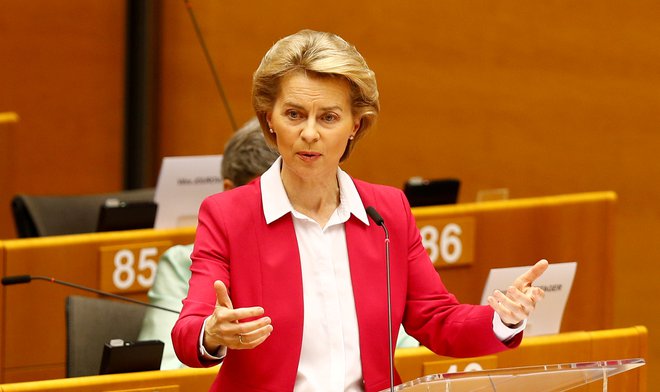 Predlog za sklad za okrevanje, ki ga je včeraj predstavila predsednica evropske komisije Ursula von der Leyen, je korak v pravo smer in bi moral čim prej zaživeti v praksi. FOTO: Reuters