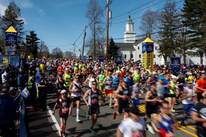 Tradicija maratona v Bostonu je dolga že 124 let. FOTO: Reuters