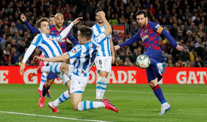 Nogomet, pa tudi življenje na splošno, ne bo nikoli več takšen, kot je bil, je prepričan&nbsp;prvi zvezdnik Barce Lionel Messi. FOTO: Reuters
