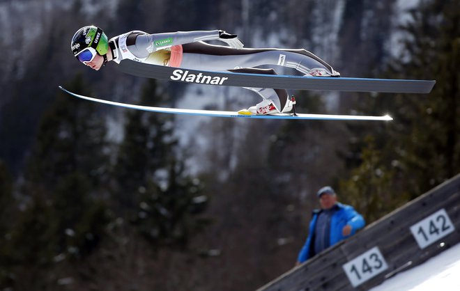 Anže Lanišek med posamično tekmo v Planici 23. marec 2018 [šport,smučarski skoki,Planica] Foto Matej Družnik