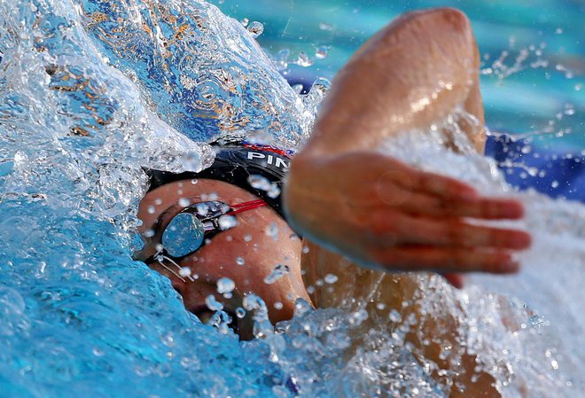 Vrhunski plavalci bodo potrebovali pol leta, da se bodo vrnili na nekdanjo tekmovalno raven. FOTO: Tomi Lombar/Delo