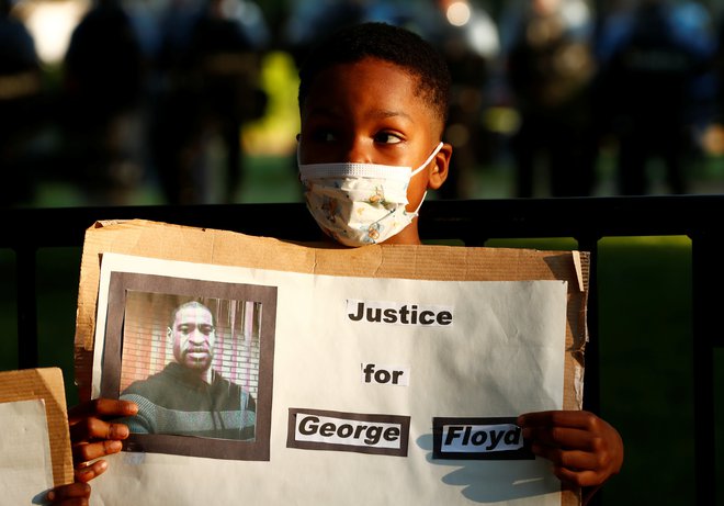 Protesti proti rasizmu in policijskemu nasilju so se razširili po celotnih ZDA. FOTO: Bourg/Reuters
