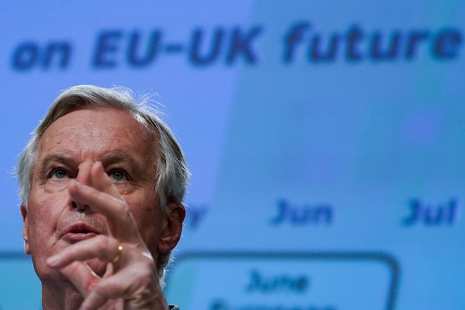 Danes se bo začel četrti, zadnji načrtovani krog pogajanj o prihodnjih odnosih med EU in Združenim kraljestvom. Na fotografiji glavni pogajalec EU Michel Barnier. FOTO: AFP