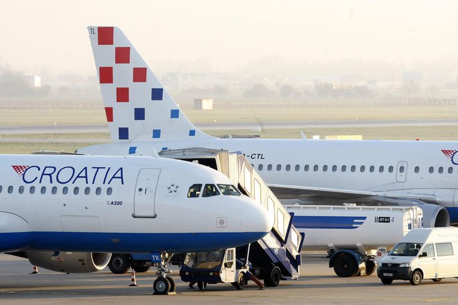 Ekonomija obsega je ključna v letalski industriji. Zadostne ekonomije obsega ni imela ne Adria Airways in je nima niti Croatia Airlines, ki živi le zaradi državne podpore. Foto: Cropix