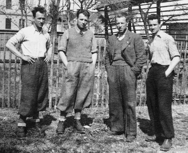 Zoran, Ostoj, Branimir in dr. Boris, sinovi dr. Henrika Tume, v zaporu, 2. april 1945 Foto družinski arhiv