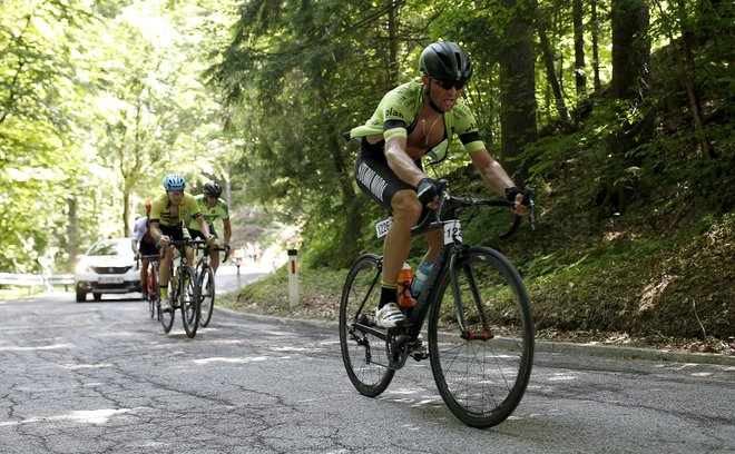 Čeprav je usoda letošnjega maratona Franja še negotova, bodo številni slovenski kolesarji romali na Kladje. FOTO: Blaž Samec/Delo