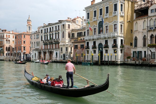 Benetke so že pred epidemijo naredile nekatere korake k zmanjševanju množičnega turizma. FOTO: Manuel Silvestri/ Reuters