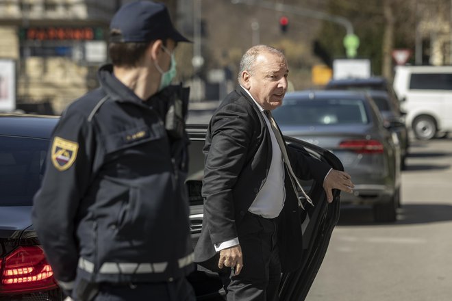 Ministrstvo za finance, ki ga vodi Andrej Šircelj, kljub dodatnima dvema milijardama porabe nima veliko za razdeliti. FOTO: Voranc Vogel/Delo