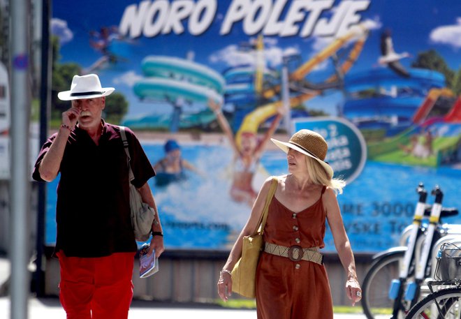 Letošnje poletje bo zagotovo posebno. Več bo tistih, ki bodo za počitnice ali pa vsaj za oddih izbrali Slovenijo. FOTO: Roman Šipić/Delo