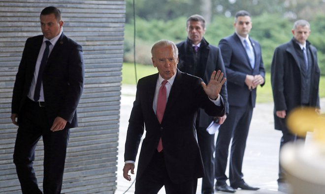 Joe Biden je poudaril, da je zaradi varnosti Evrope treba okrepiti sodelovanje pri reševanju begunske krize. FOTO: Matej Družnik/Delo