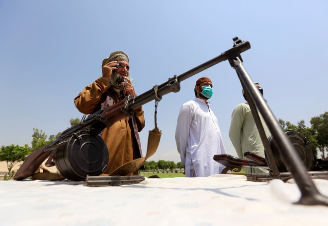 Če je poročilo resnično, potem se Rusi maščujejo Američanom za podporo islamskim in drugim borcem v 80. letih prejšnjega stoletja v času sovjetske zasedbe Afganistana. FOTO: Parwiz Reuters