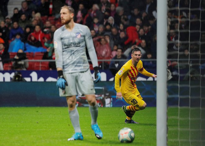 Lionel Messi je doslej zabil 31 golov v mrežo Atletica, devet od leta 2015, ko zanj brani Jan Oblak. Foto Susana Vera/Reuters