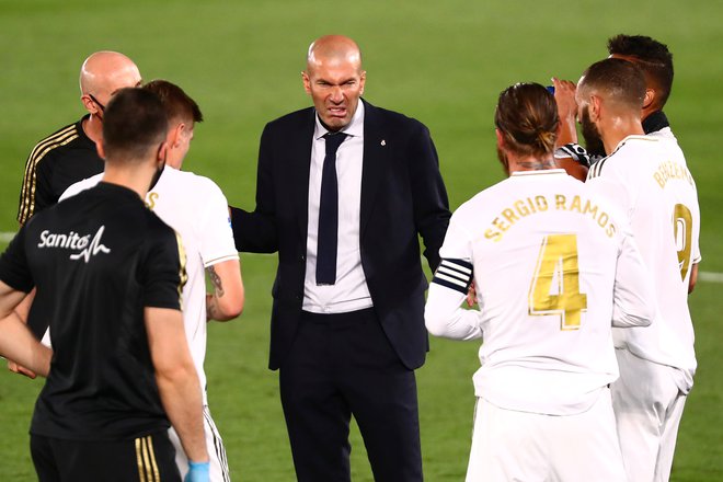 Zinedine Zidane iz tekme v tekmo potrjuje, da je njegovo trenersko filozofija oblikovala italijanska trenerska doktrina. FOTO: Sergio Perez/Reuters