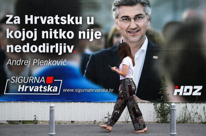 Zdajšnji hrvaški premier in šef desnosredinske HDZ Andrej Plenković računa na še en mandat. FOTO:&nbsp;Marko Djurica/Reuters