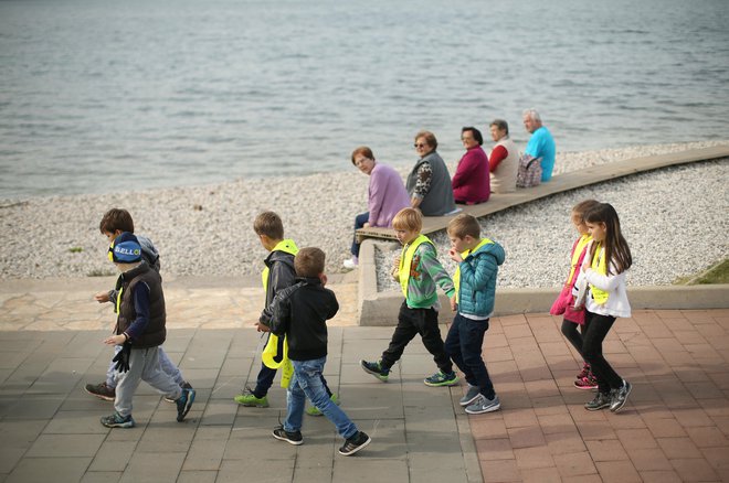 Prebivalstvo Slovenije bo čedalje starejše, leta 2100 naj bi bila skoraj tretjina starejših od 65 let, kažejo projekcije Eurostata. FOTO: Jure Eržen/Delo