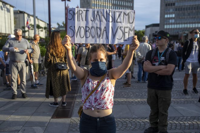 Verjetno to ni neka nova ideologija, saj se vendarle tudi fašizem ni poimenoval po Benitu Mussoliniju. Foto Voranc Vogel/Delo