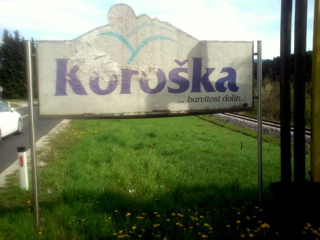 Po podatkih statističnega urada (Surs) je v tistem letu delovno mesto v drugih regijah v Sloveniji imelo 5179 ljudi s prebivališčem v Koroški regiji. Foto Picasa