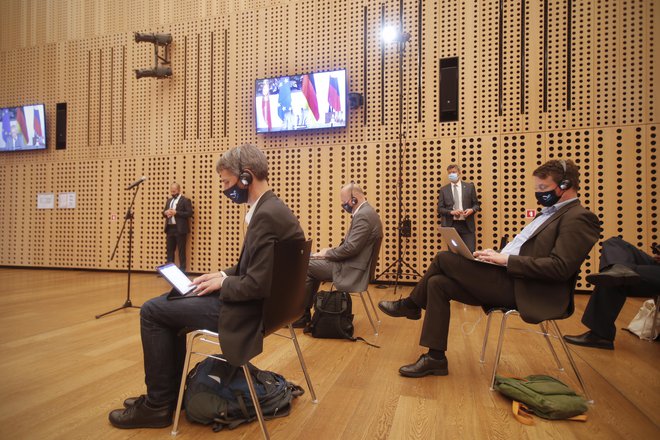 Na vprašanja, ali bodo trojček medijske zakonodaje predstavili oziroma kdaj ga bodo vložili v parlamentarno proceduro, na ministrstvu za kulturo niso odgovorili. FOTO: Jure Eržen/Delo